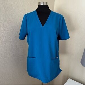 FIGS Women's Casma Three-Pocket Scrub Top Turquoise Blue PO1652